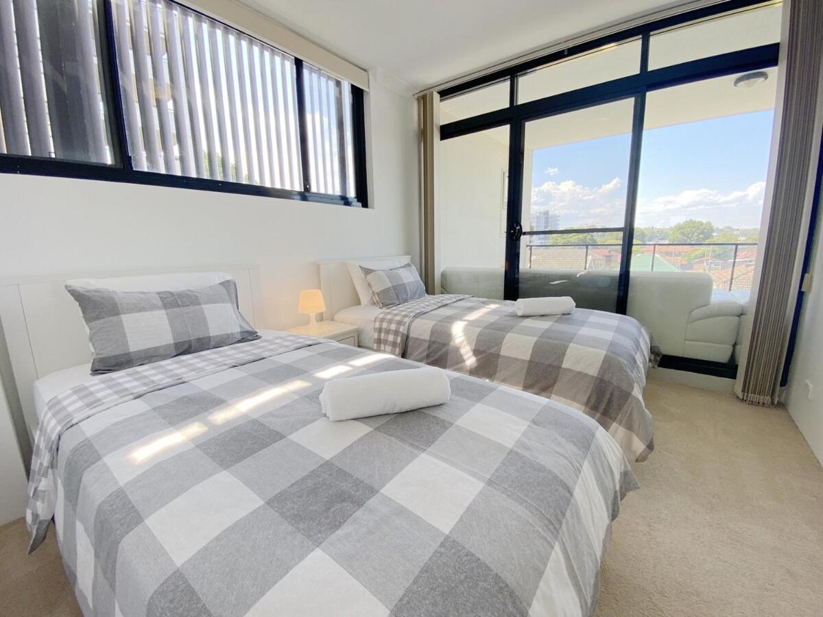 A Cozy 2B2B Apartment Near Airport & Train Station Sídney Exterior foto
