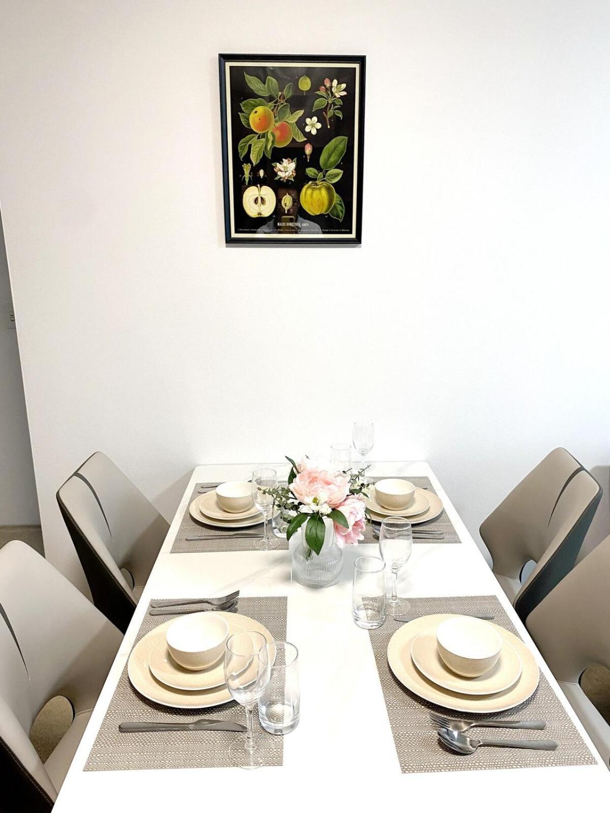 A Cozy 2B2B Apartment Near Airport & Train Station Sídney Exterior foto