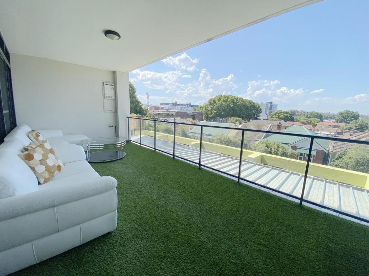 A Cozy 2B2B Apartment Near Airport & Train Station Sídney Exterior foto